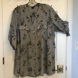 Torrid Tunic Size 2 (2X)